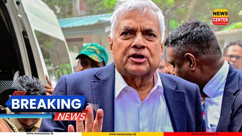 Ex-President Ranil Wickremesinghe arrives at Colombo Fort Magistrate’s Court