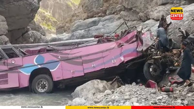 40 killed, 8 injured after bus falls into ditch in southwest Pakistan